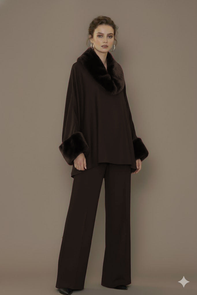 V Fur Set | Chocolate