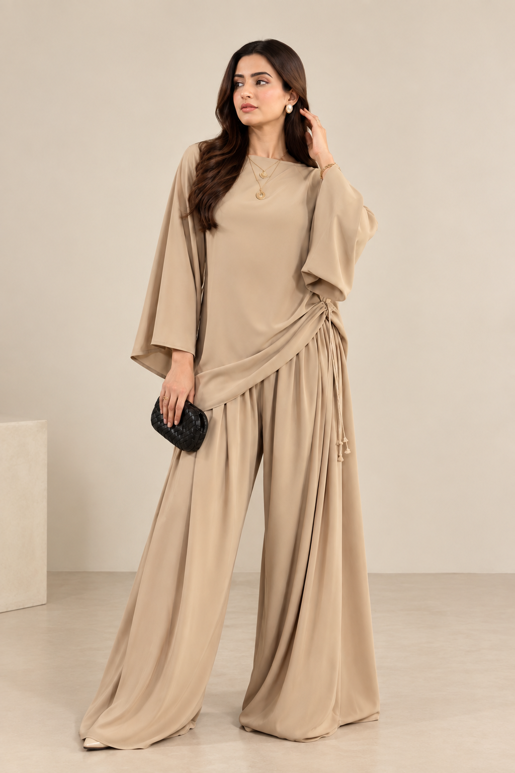 Amina Slant Set