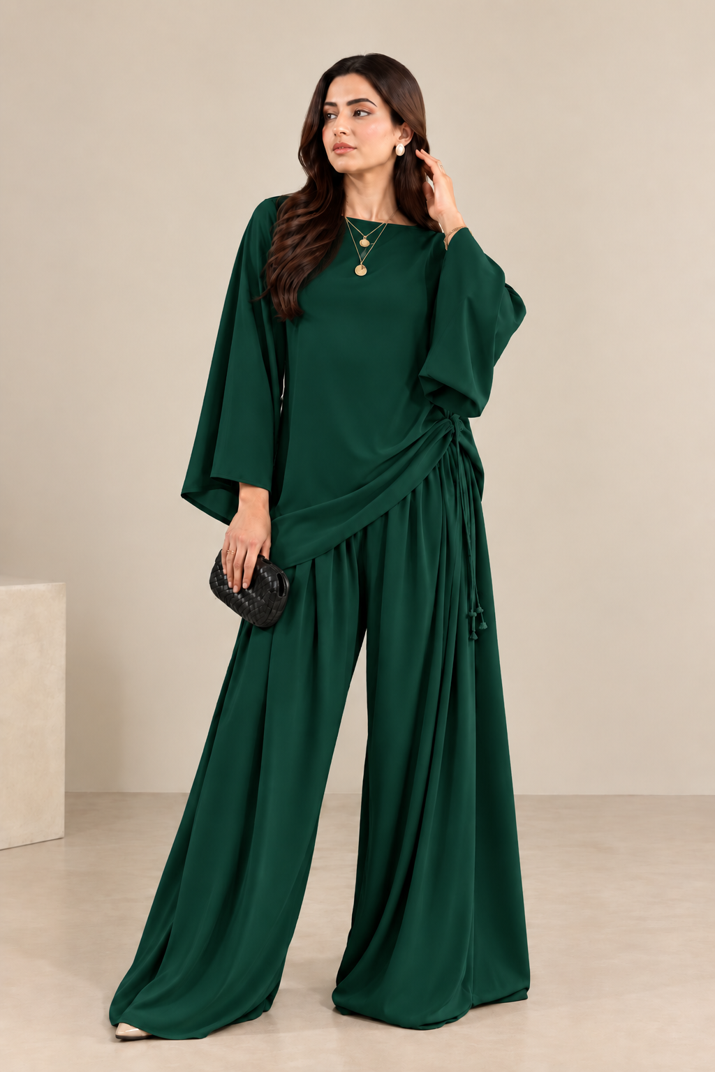 Amina Slant Set