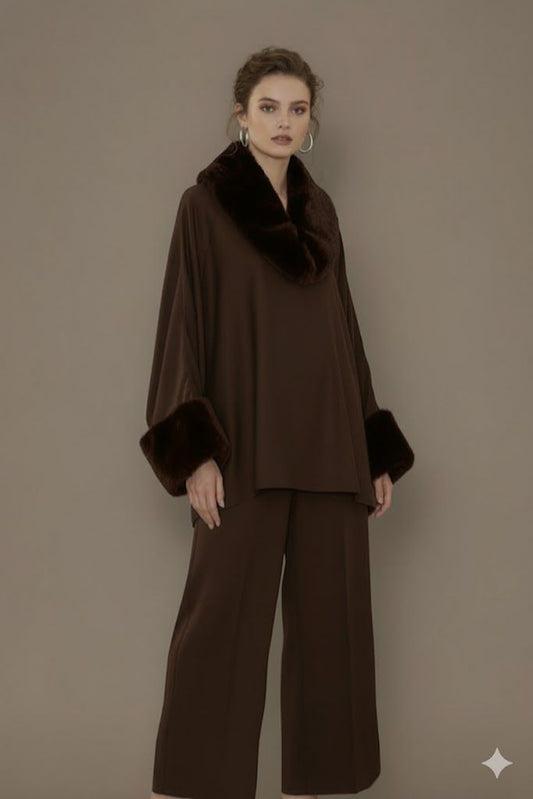 V Fur Set | Chocolate